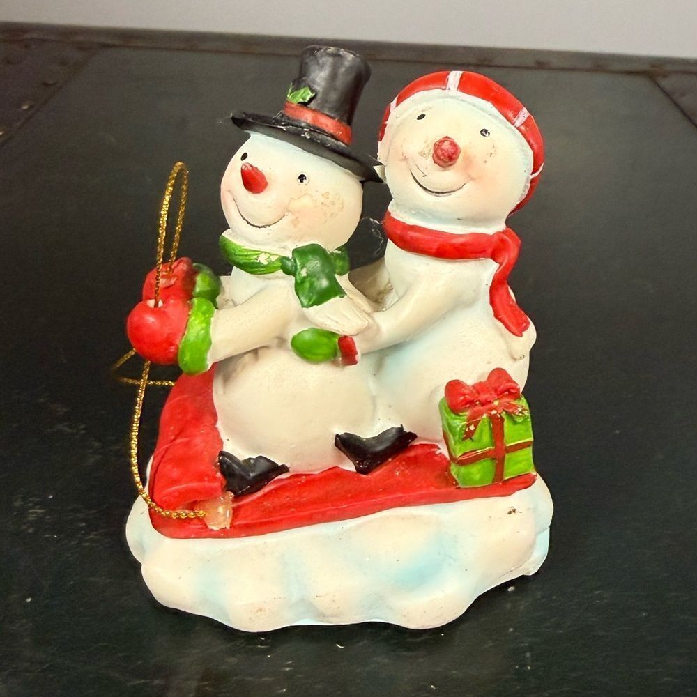 Mr & Mrs Snowman Christmas Decor Winter Figurine Snow Day On A Snow Sled